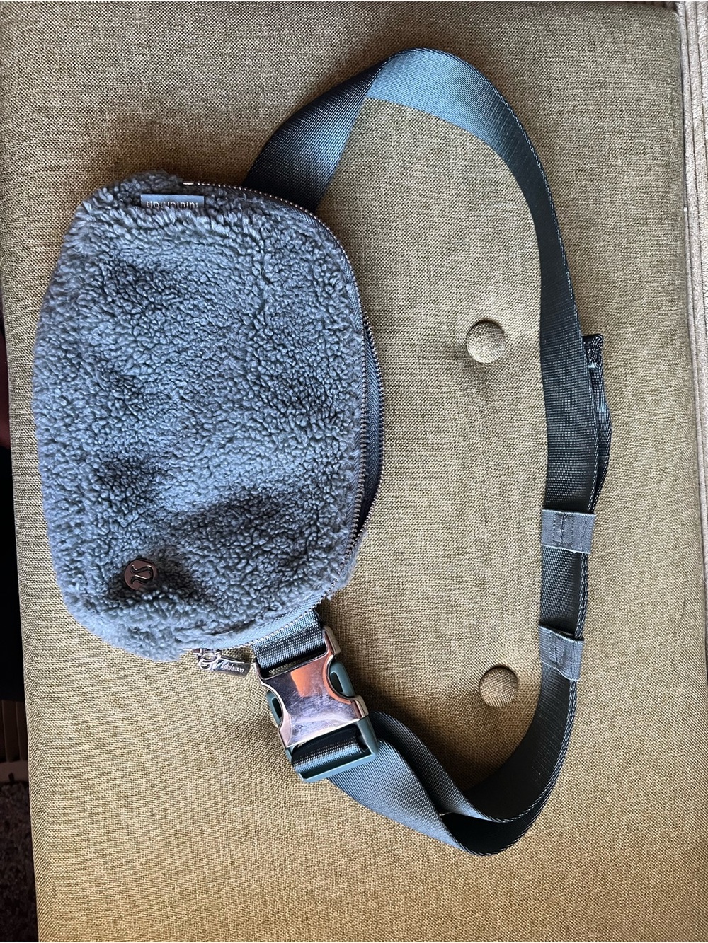 Lululemon Green Sherpa/ Fleece Belt Bag